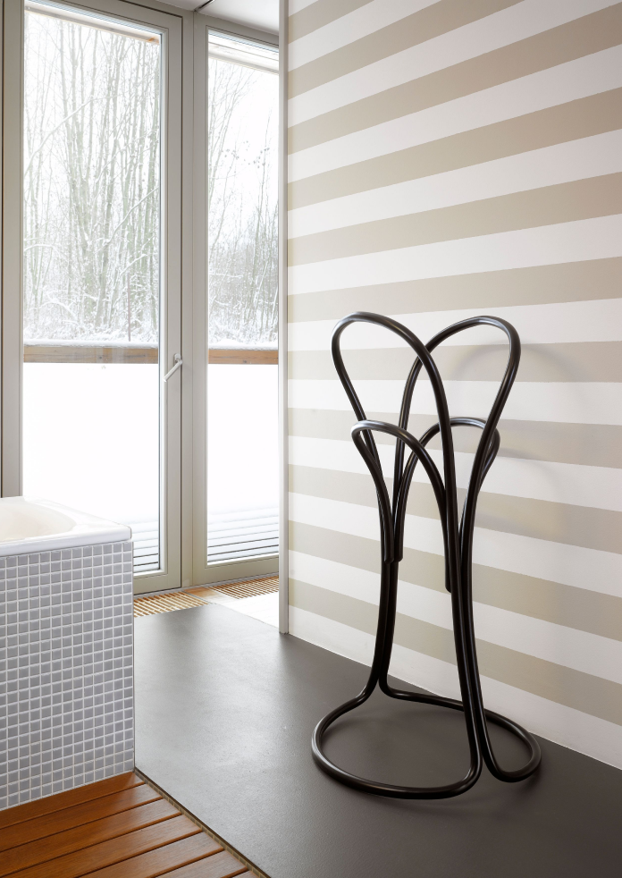 wood-bentwood-coat-stand-design-Petalo