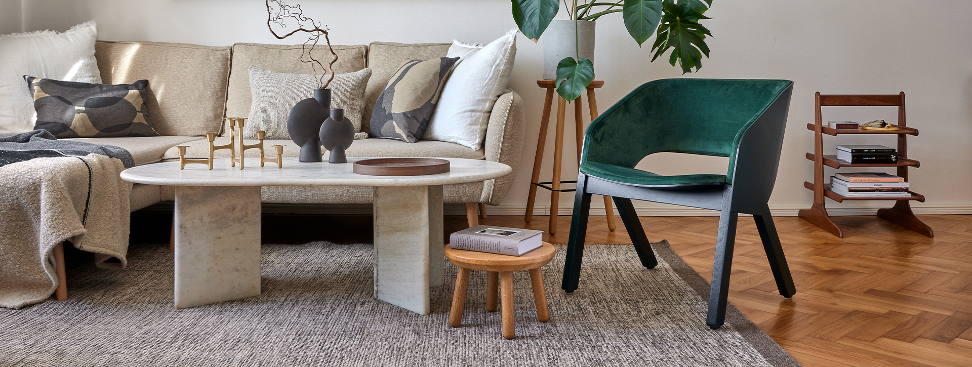 Merano-lounge-Ton-bentwood-furniture