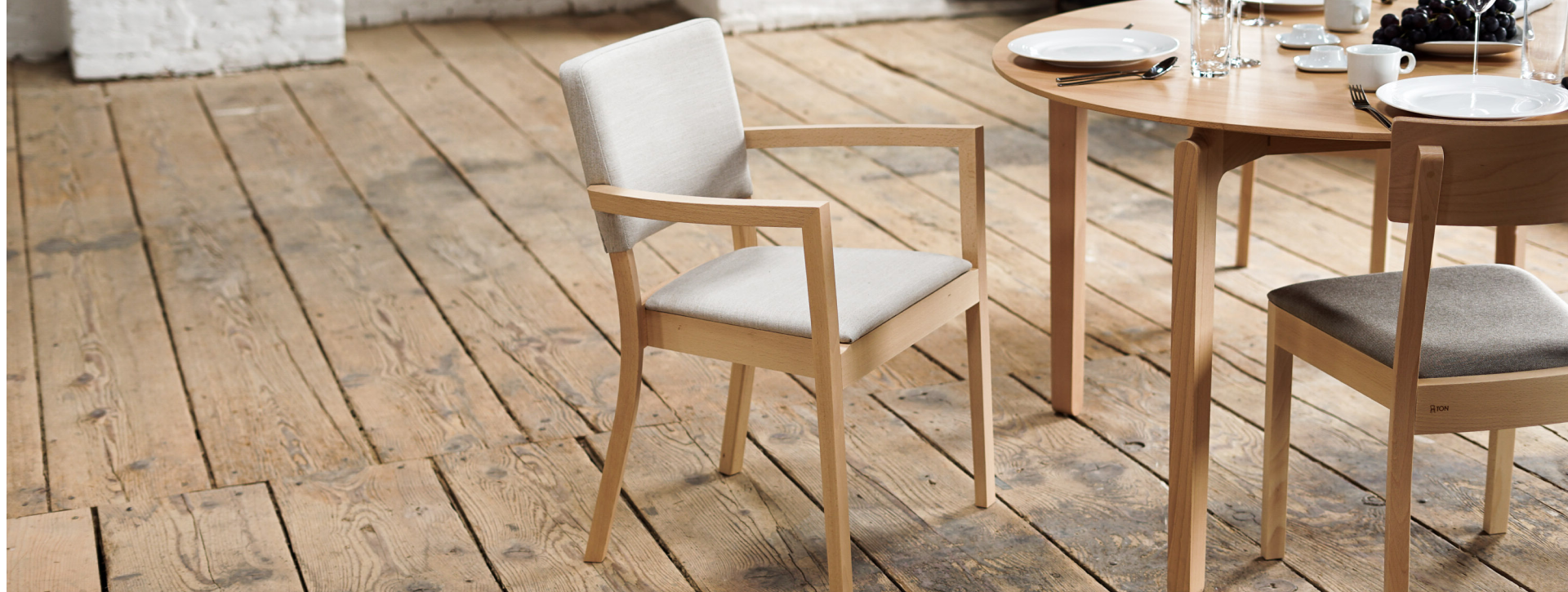 Bergamo_armchair