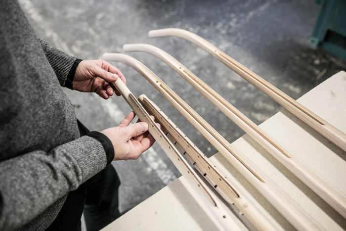 Ton-bentwood-furniture-design-coat-stand-Fleur