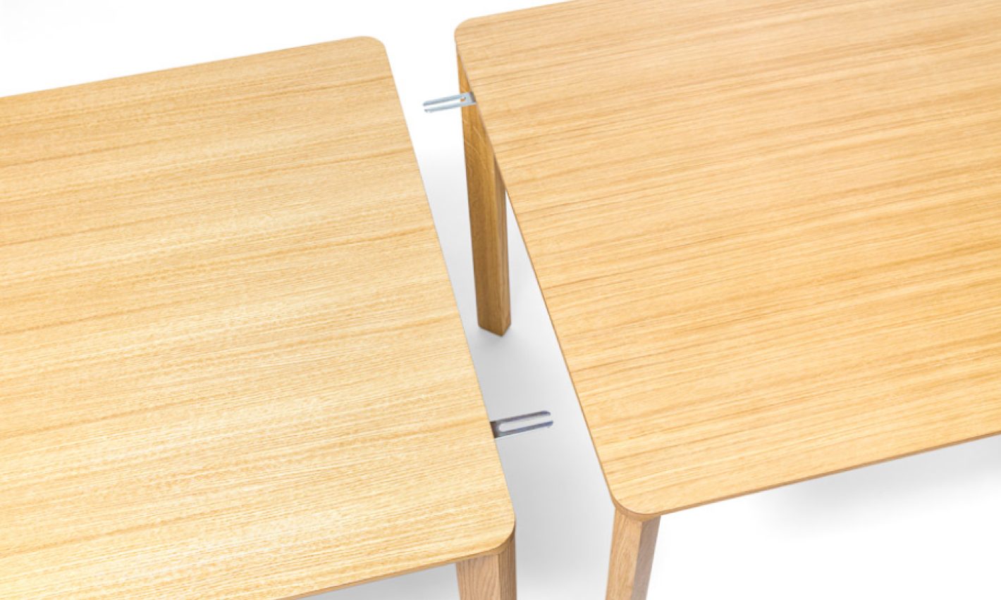 Ton-design-furniture-table-wood-Lasu-connect-combined