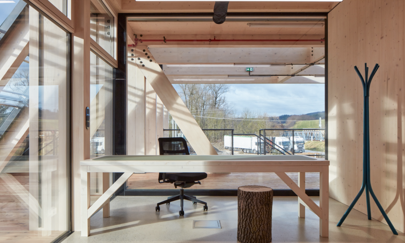 Mjolk-administrative-building-Ton-design-coat-stand-Petalo-3