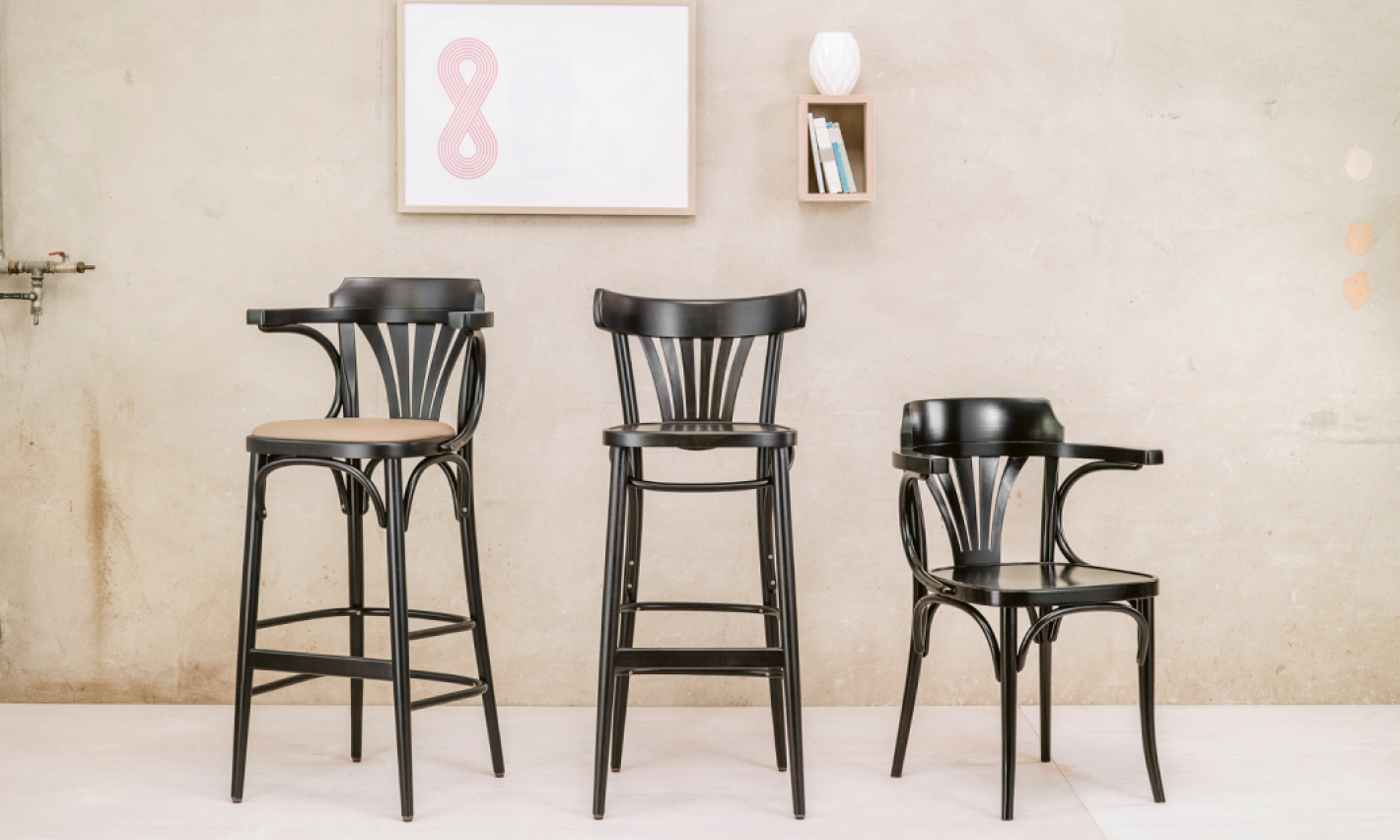 Ton-bentwood-furniture-wood-classic-design-barstool-number-135-collection
