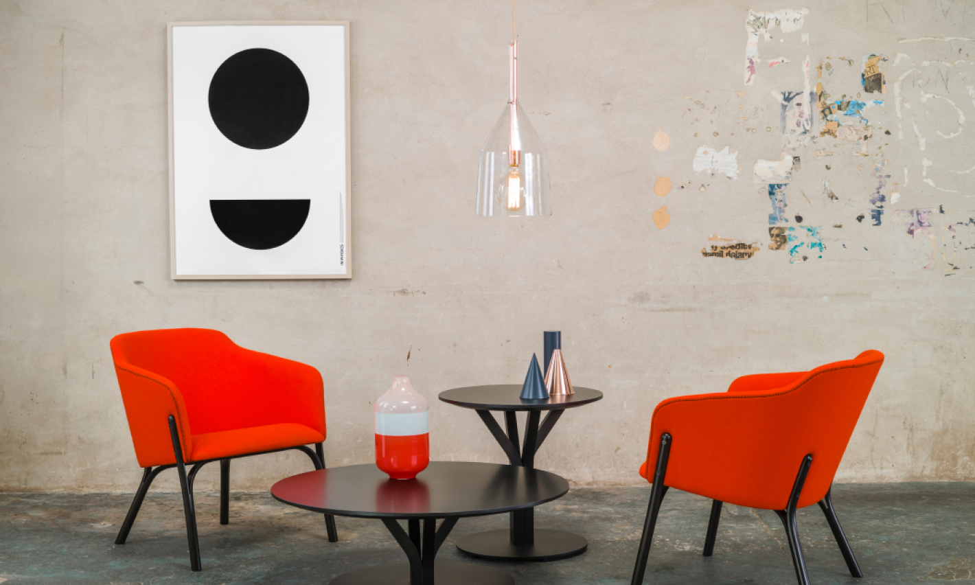 Ton-bentwood-furniture-wood-coffee-tables-Bloom-2