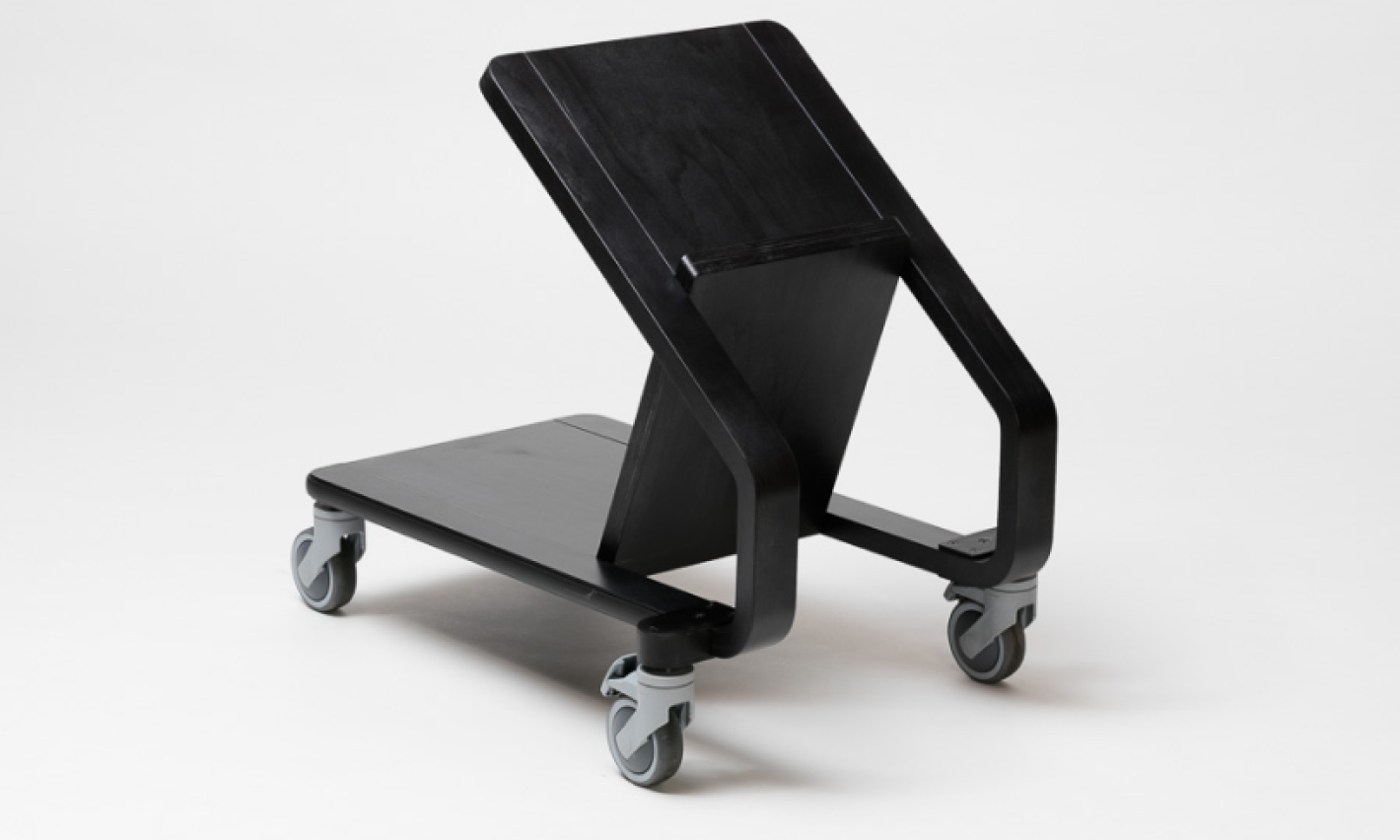 trolley-Merano-stacking-chairs-Ton-1