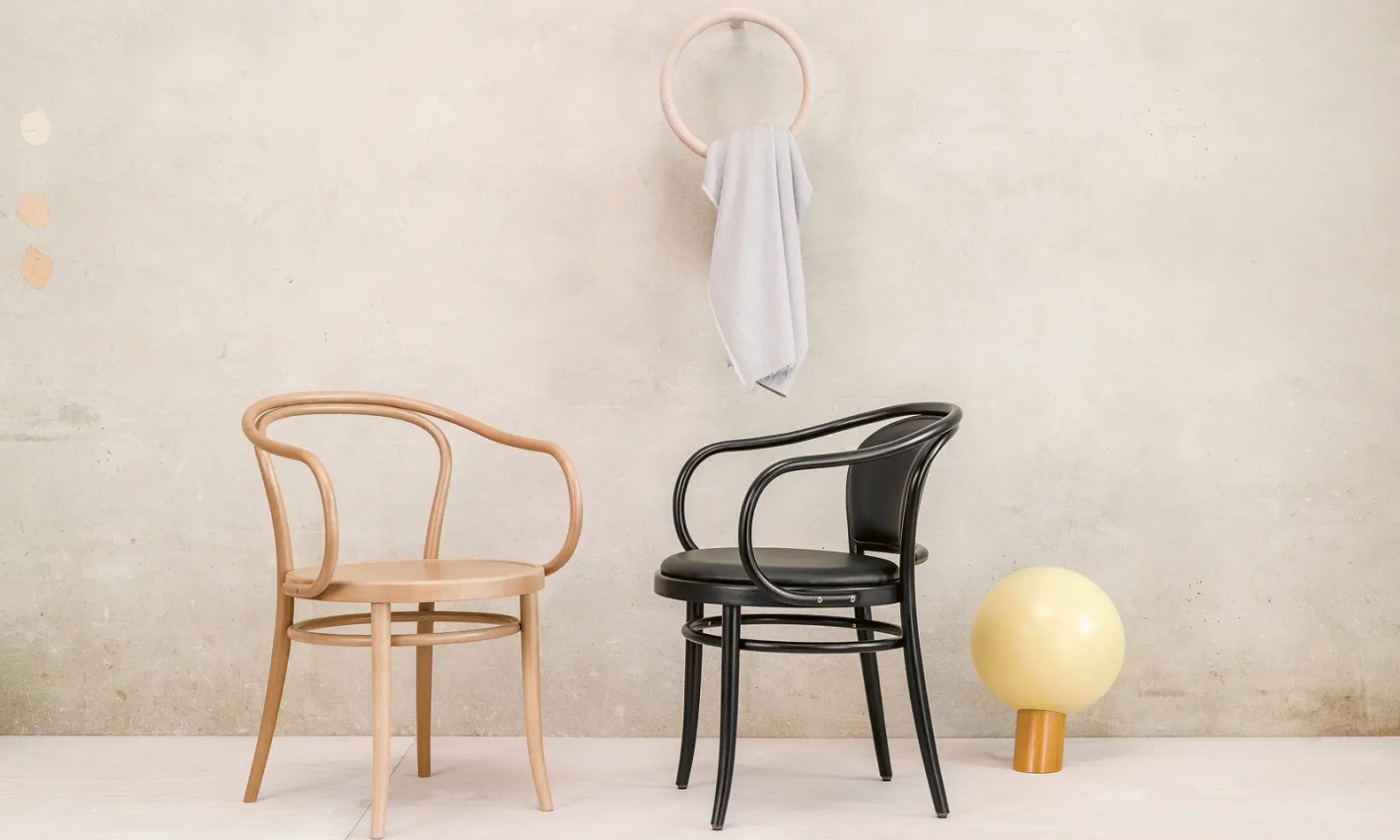 Ton-bentwood-furniture-wood-armchair-design-iconic-model-30