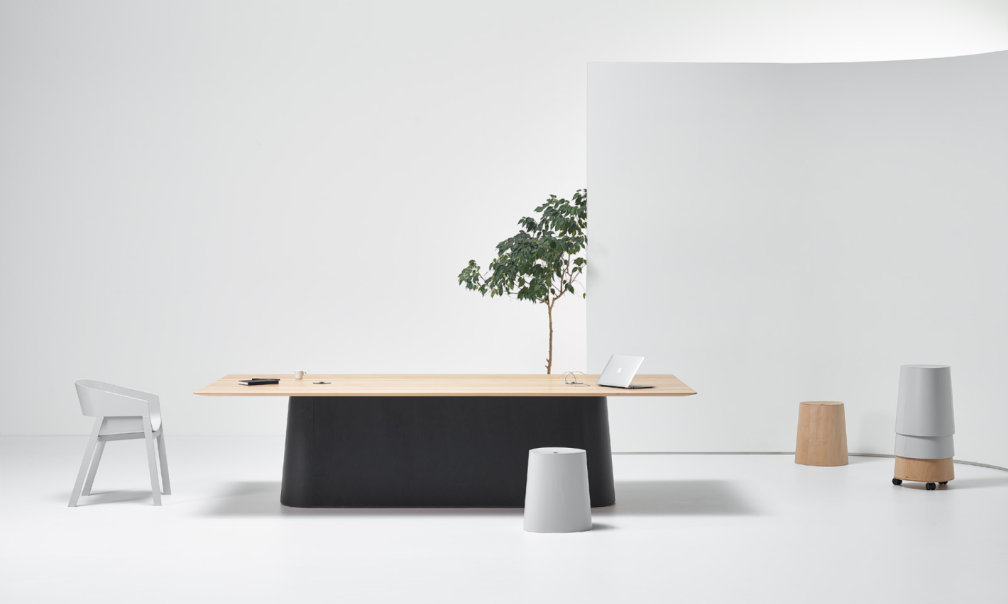POV-collection-wood-Ton-design-trolley-for-stool