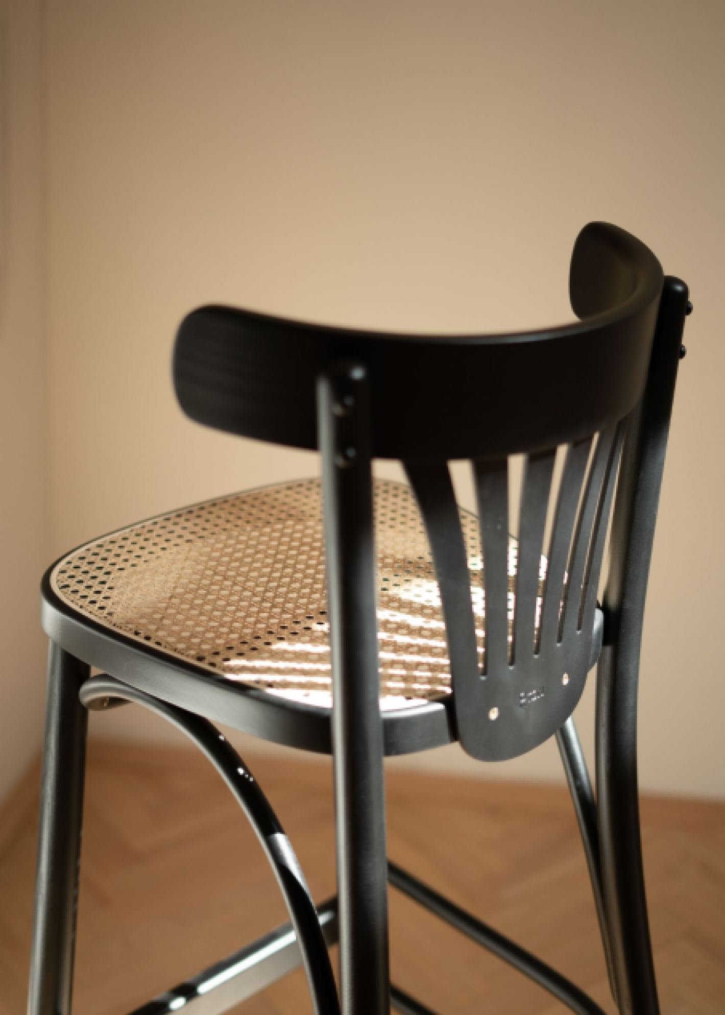 Ton-bentwood-furniture-wood-cane-chair-design-model-56