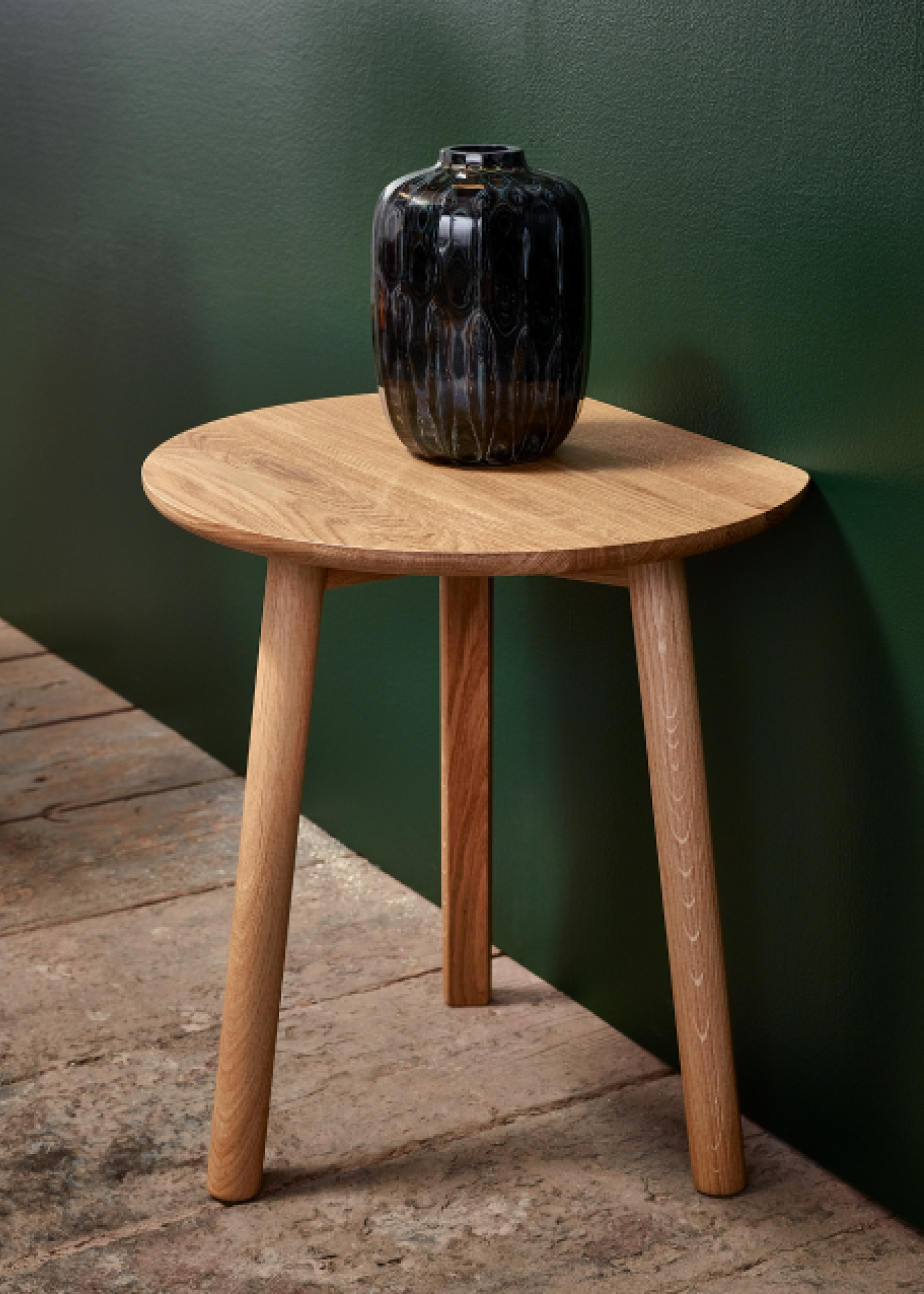 Ton-furniture-design-coffee-table-YYY