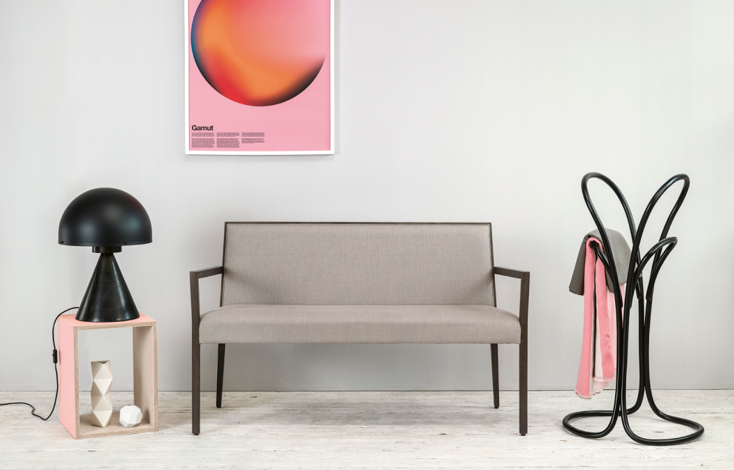 Ton-bentwood-furniture-Petalo-coat-stand-4